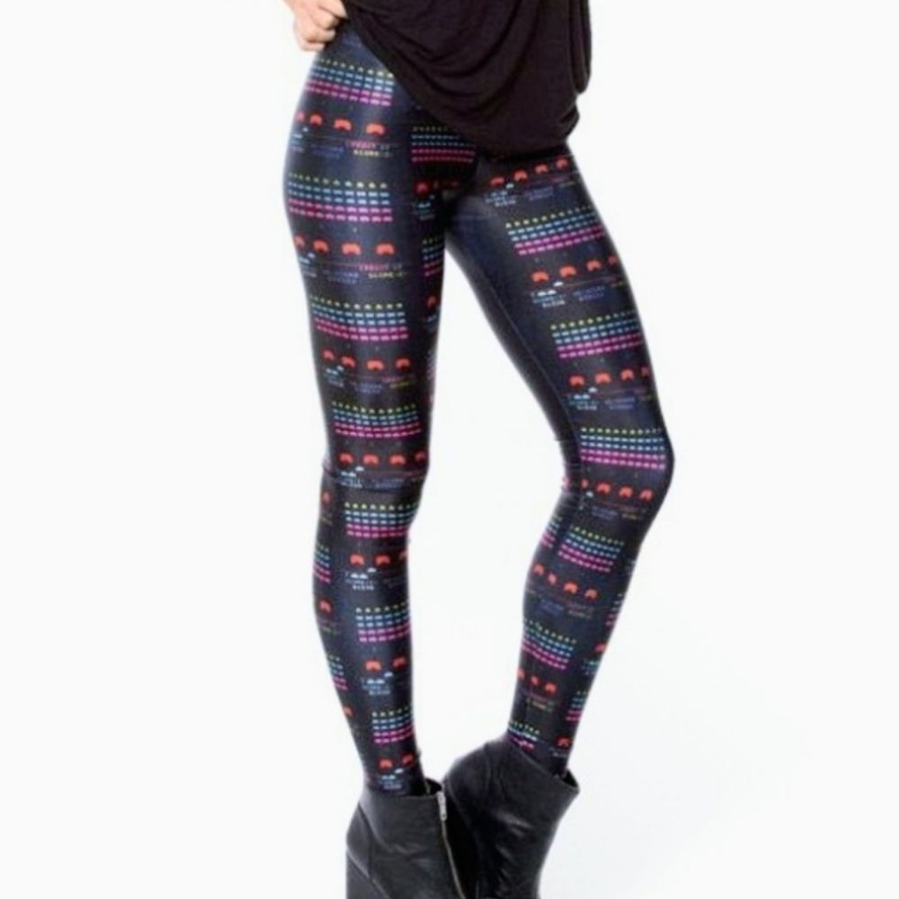 Blackmilk Rainbow Space Invaders Video Game Score Print Leggings Size Small - Picture 2 of 13